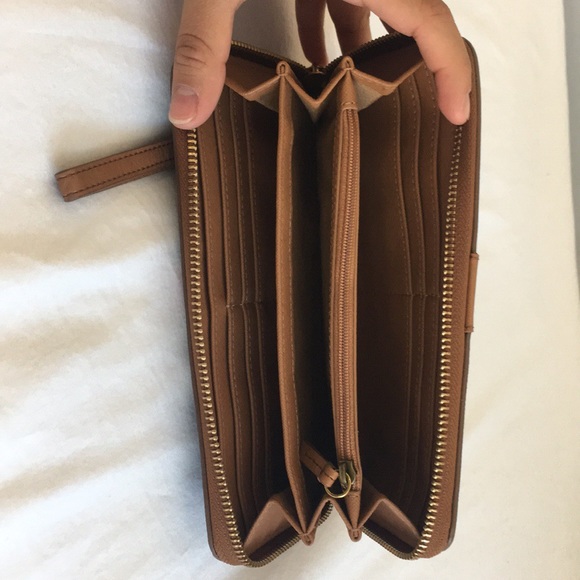 Fossil Wallet - Picture 3 of 3